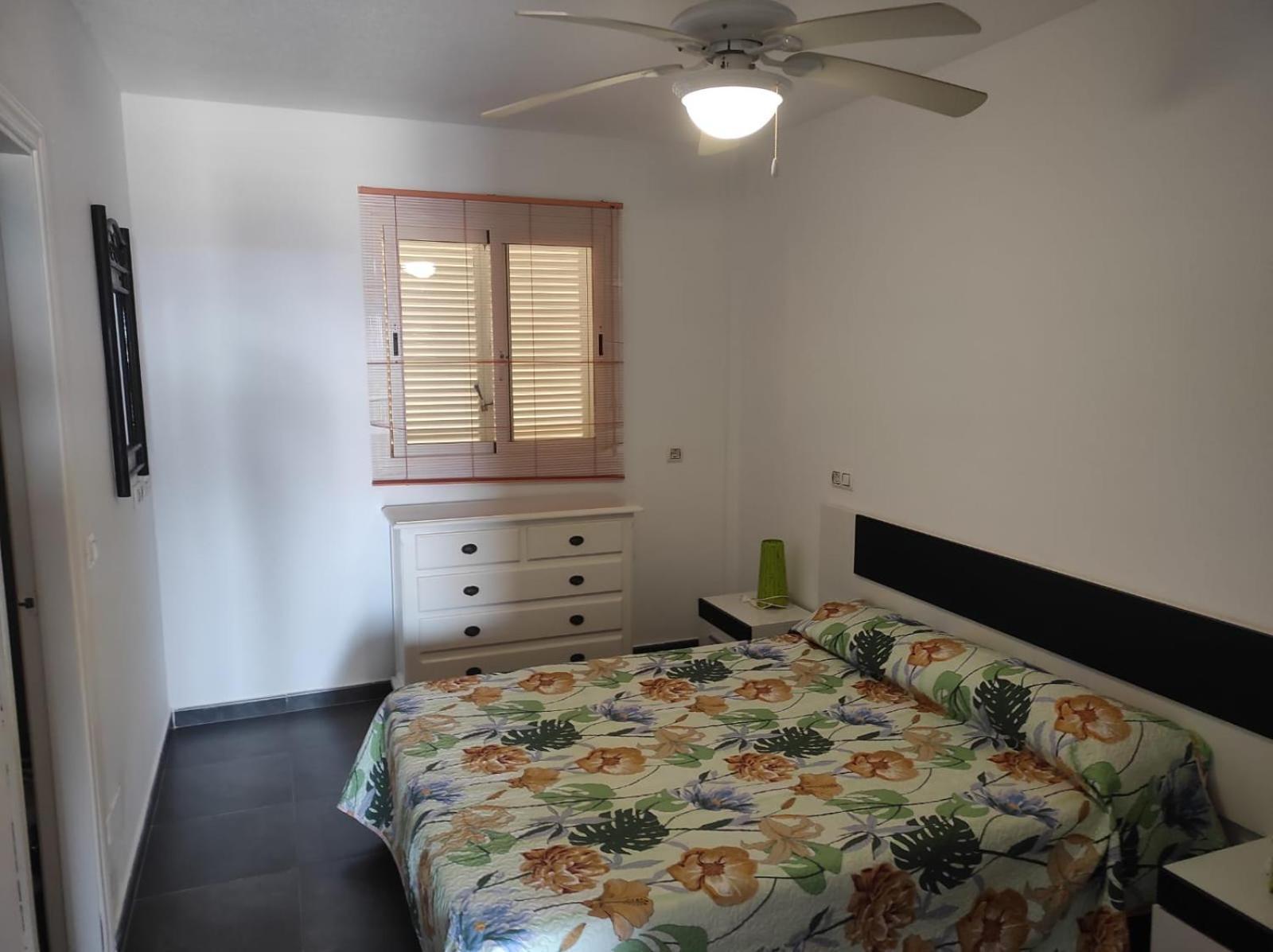 Home 1Ra Linea 31 Vera Luaran gambar